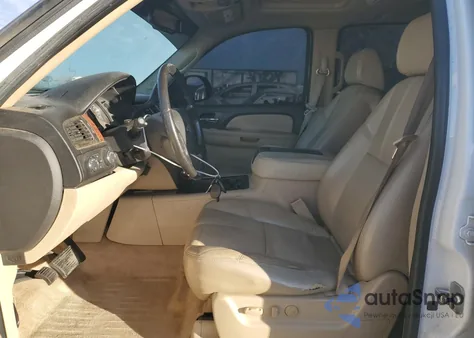 2007 Chevrolet Suburban 1500 Lt z USA, uszkodzony, nr VIN 3GNFK16317G229697